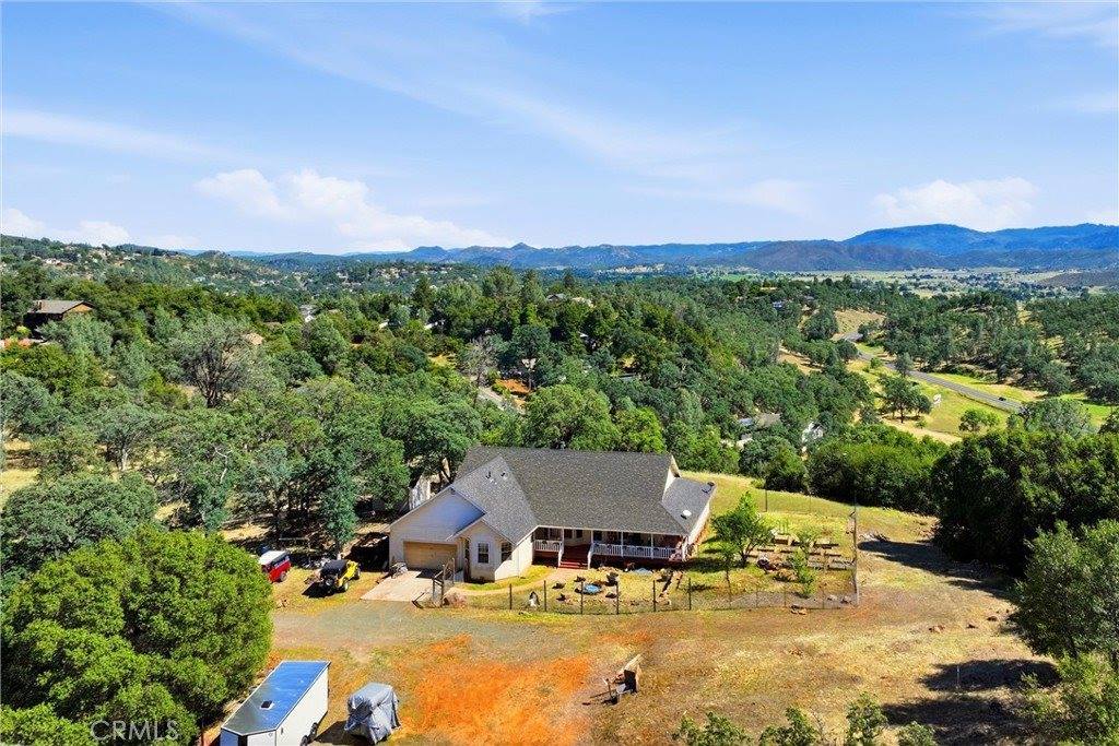 16965 Spruce Grove, Hidden Valley Lake, CA 95467