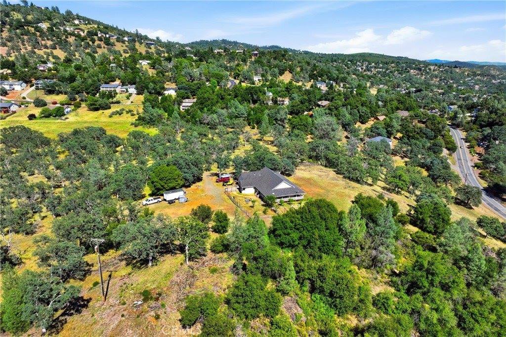 16965 Spruce Grove, Hidden Valley Lake, CA 95467