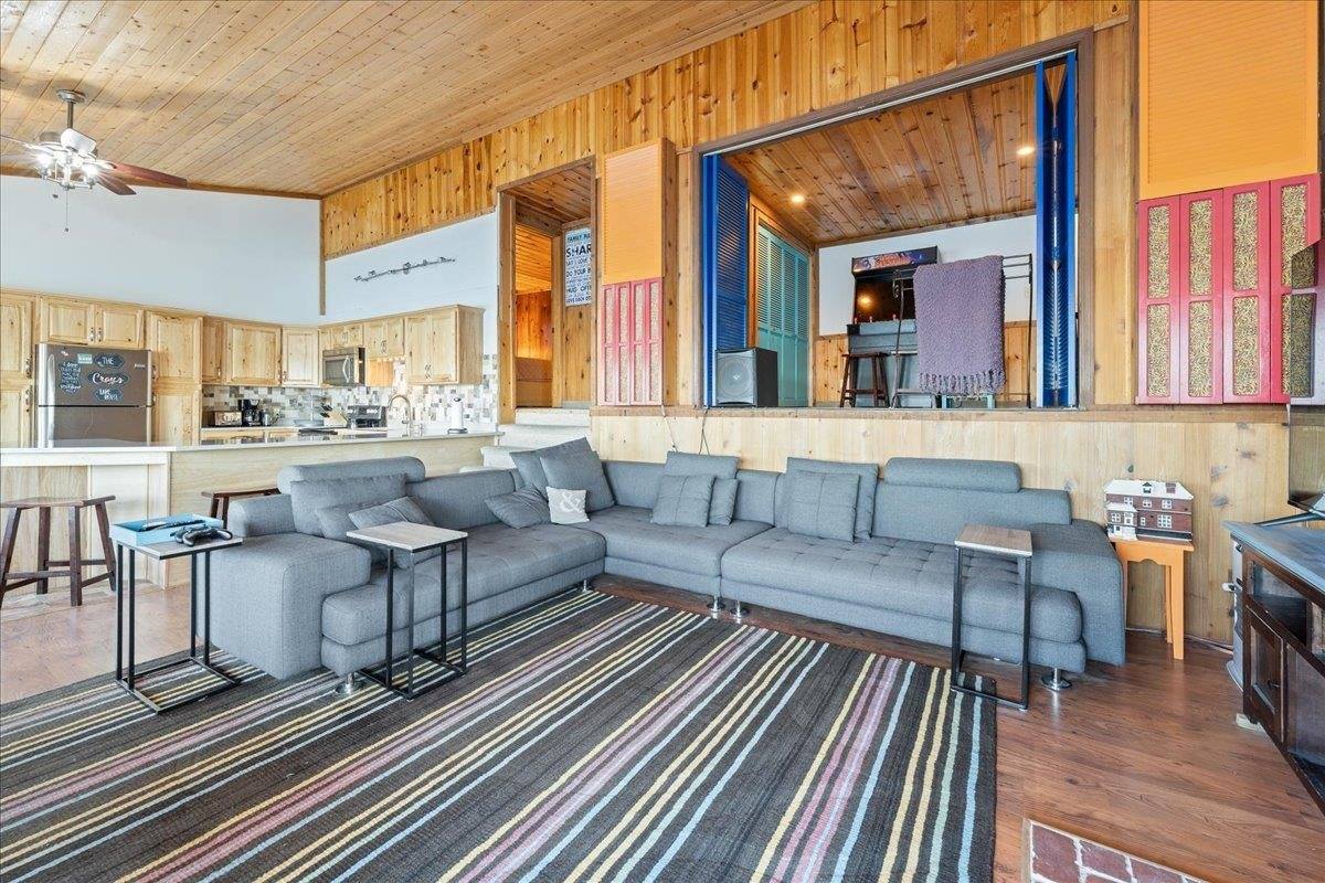 10952 Salcha Drive, Salcha, AK 99714