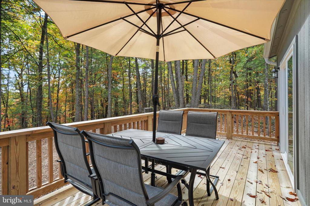 598 Crab Apple Road, Mt Jackson, VA 22842
