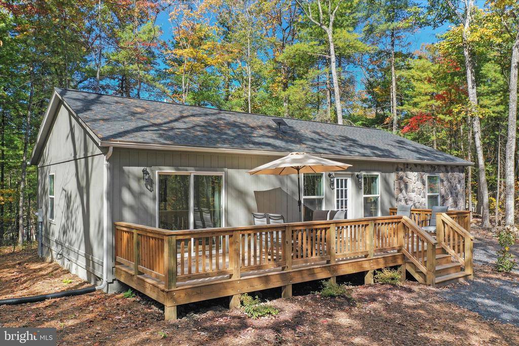 598 Crab Apple Road, Mt Jackson, VA 22842