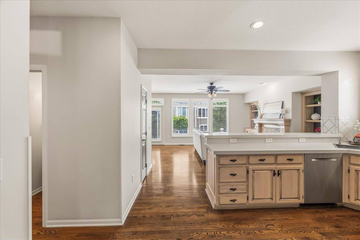 12522 W 123rd Terrace, Overland Park, KS 66213
