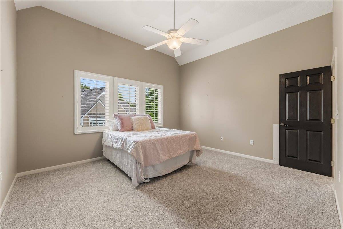 12522 W 123rd Terrace, Overland Park, KS 66213