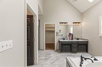 12522 W 123rd Terrace, Overland Park, KS 66213