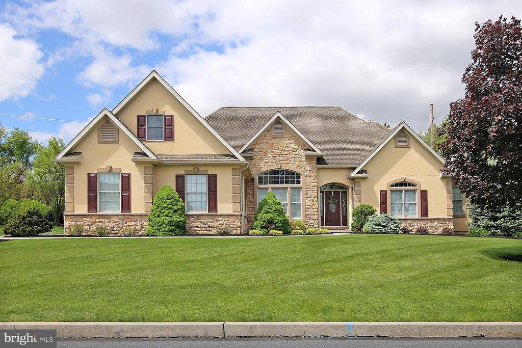 33 Strathford Dr L-0026 Drive, Lebanon, PA 17042
