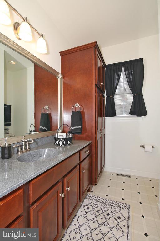 33 Strathford Dr L-0026 Drive, Lebanon, PA 17042