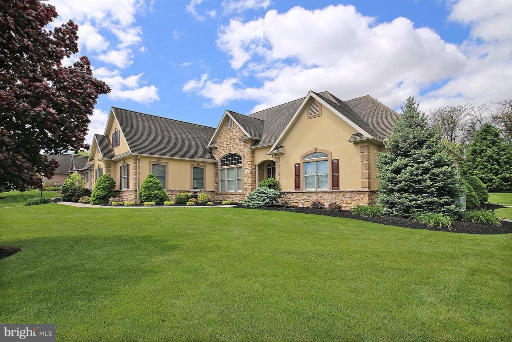 33 Strathford Dr L-0026 Drive, Lebanon, PA 17042