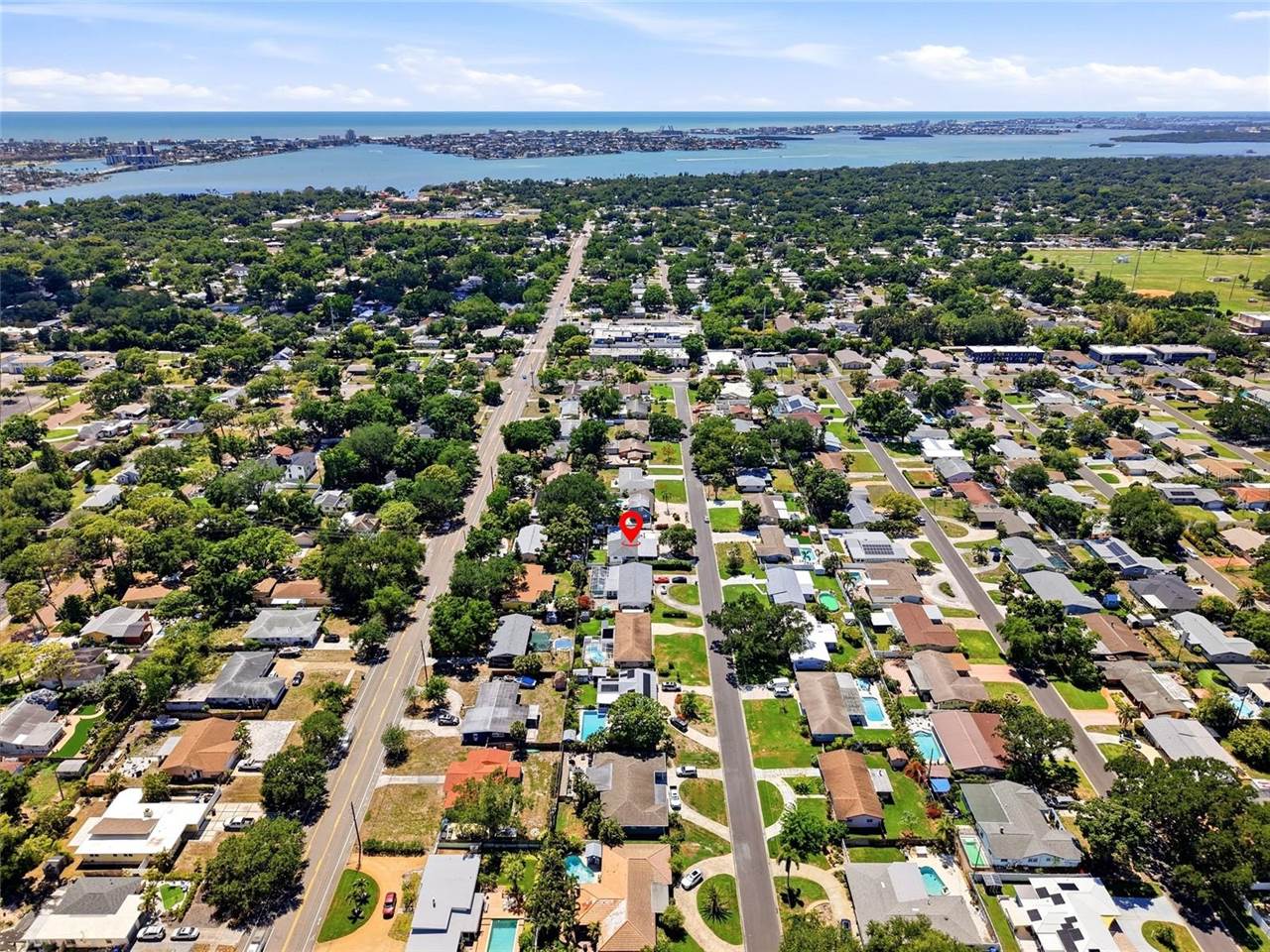 6900 10TH Avenue North, Saint Petersburg, FL 33710