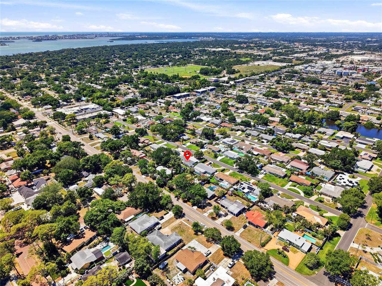 6900 10TH Avenue North, Saint Petersburg, FL 33710