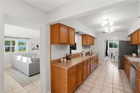 6900 10TH Avenue North, Saint Petersburg, FL 33710