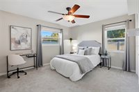 6900 10TH Avenue North, Saint Petersburg, FL 33710