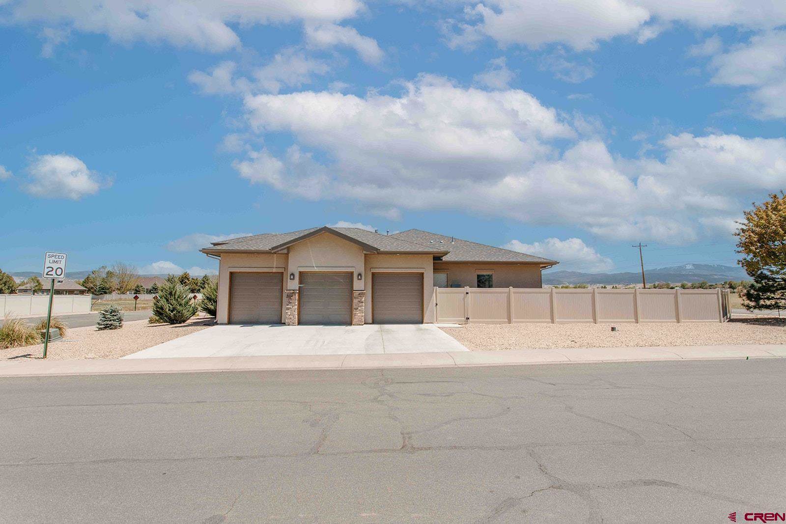 2802 Benchmark Lane, Montrose, CO 81401