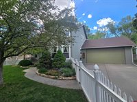 1227 S 2nd Street, Montrose, CO 81401