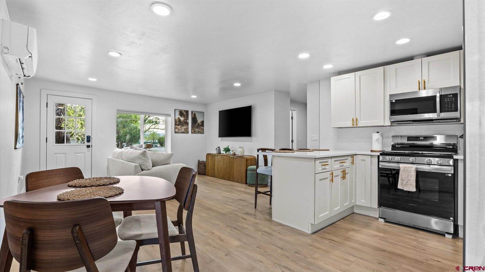 801 S Cascade Avenue, Montrose, CO 81401