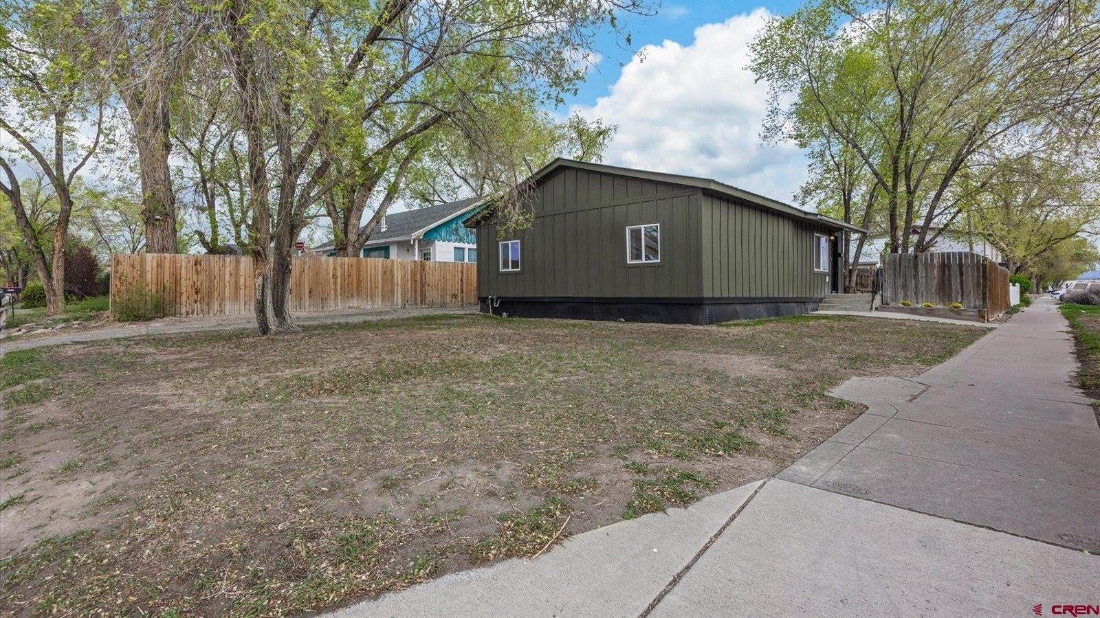 801 S Cascade Avenue, Montrose, CO 81401