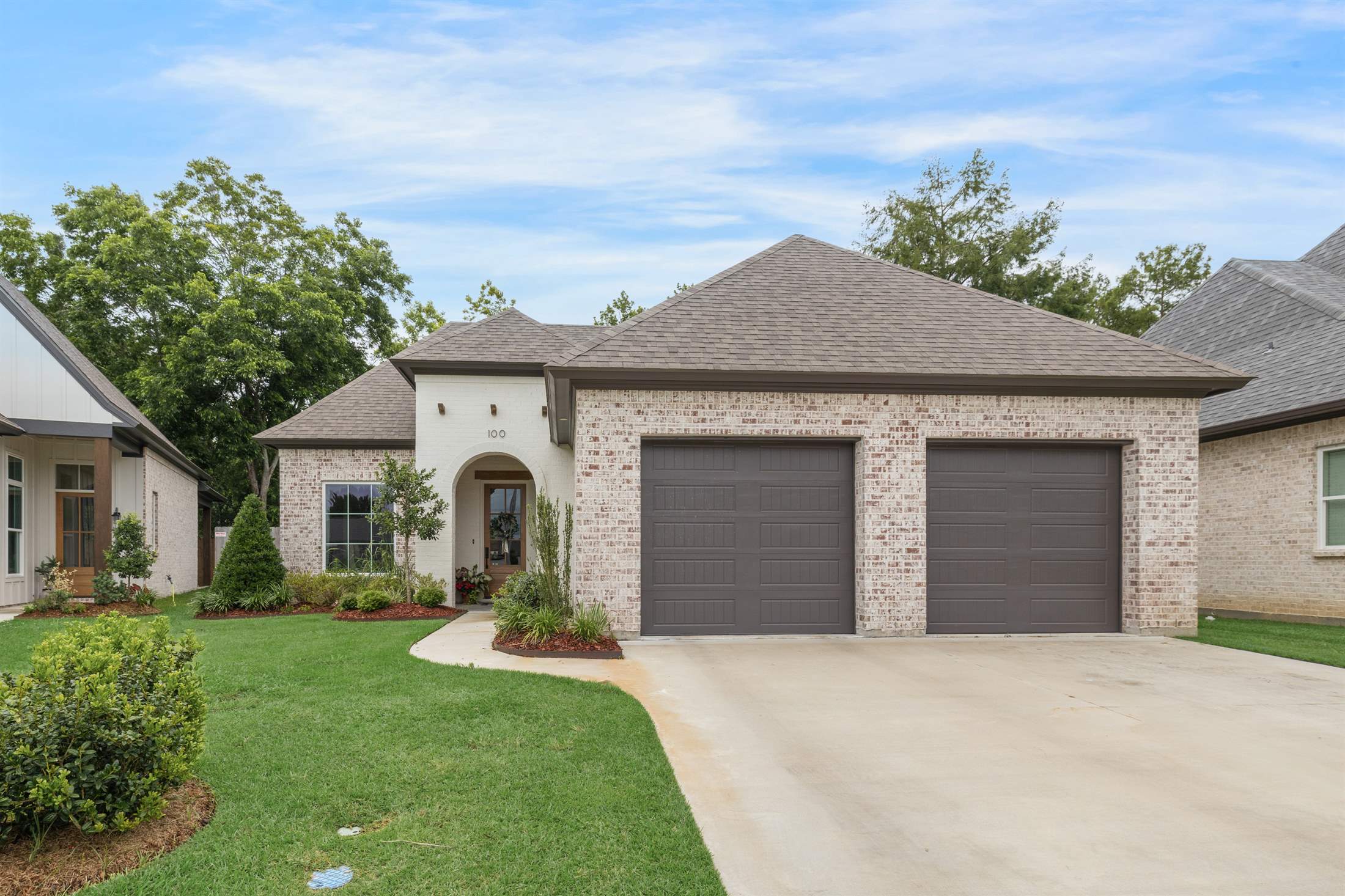 100 Sanctuary Lane, Lafayette, LA 70506