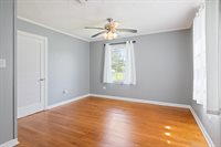 524 Loreauville Rd, New Iberia, LA 70563