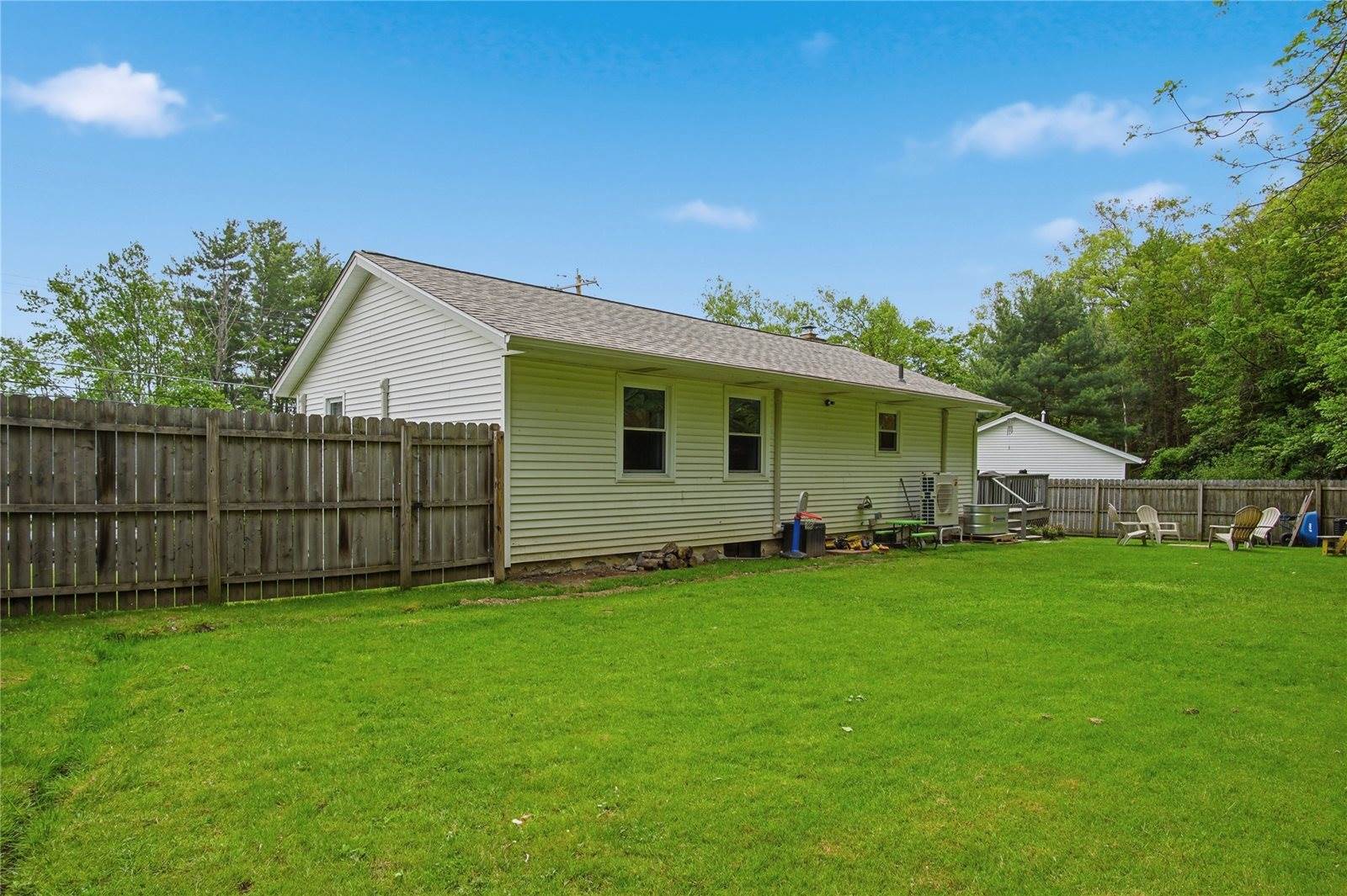 2024 Ford Road, Endicott, NY 13760