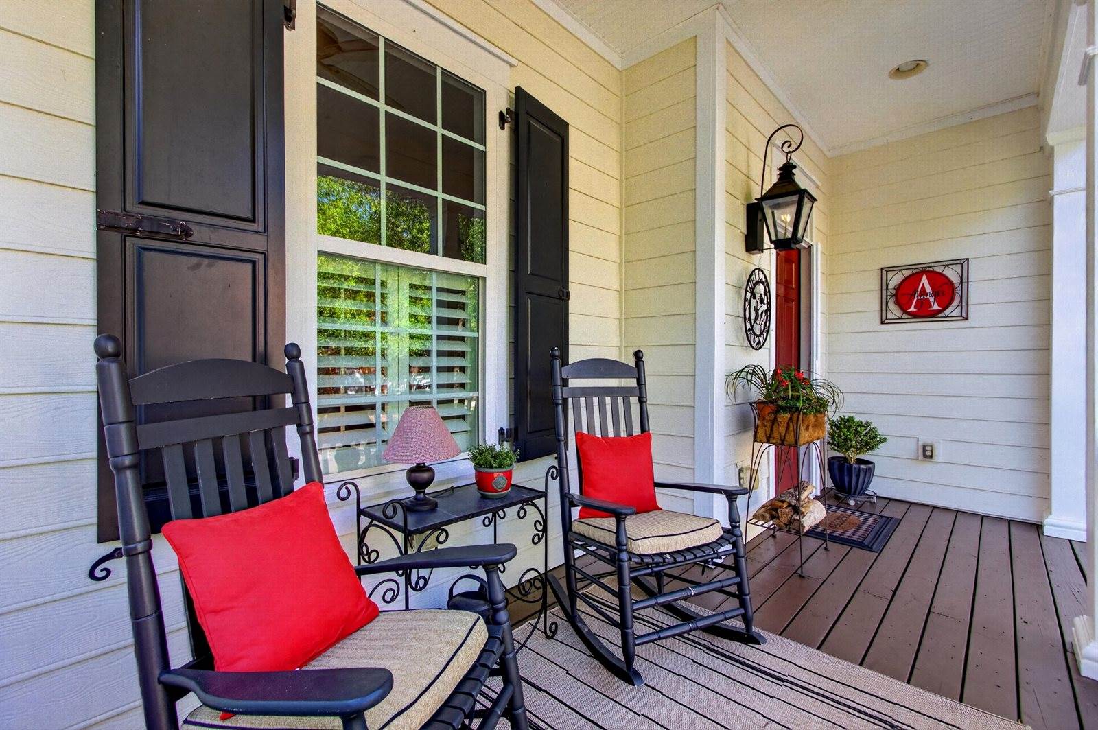 142 Donning Drive, Summerville, SC 29483