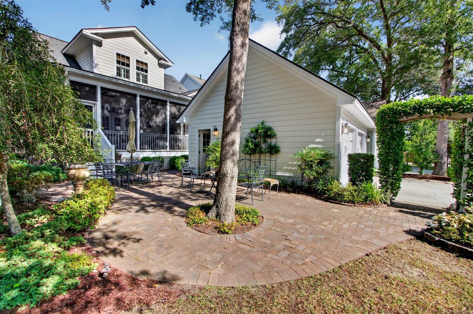 142 Donning Drive, Summerville, SC 29483
