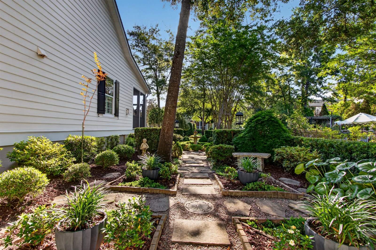 142 Donning Drive, Summerville, SC 29483