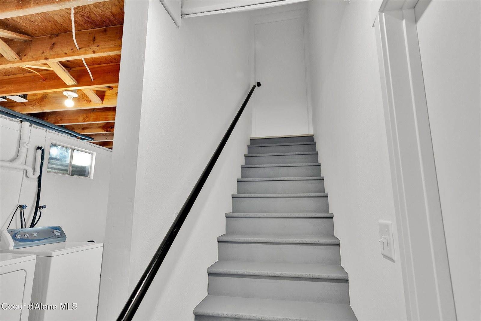 1810 West Honeysuckle Ave, Hayden, ID 83835