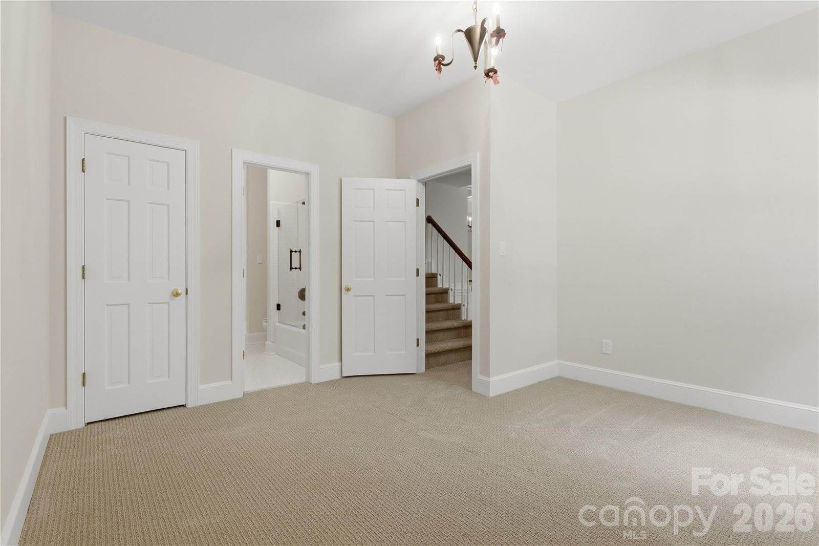 10205 Balmoral Circle, Charlotte, NC 28210
