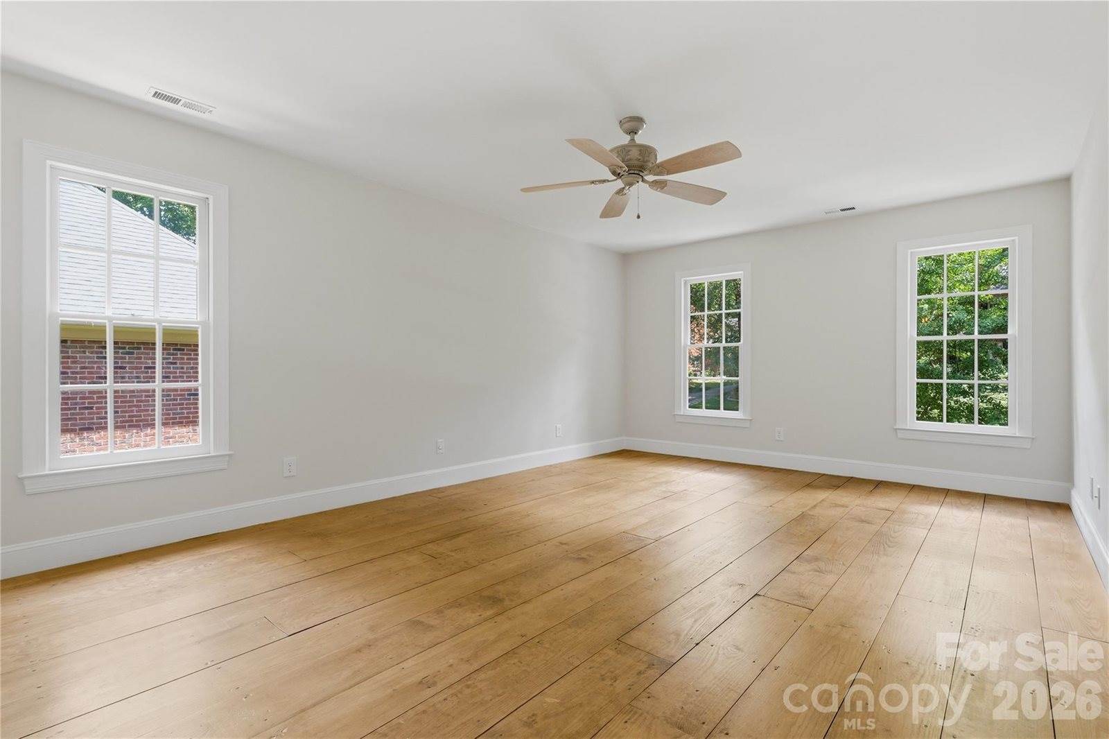 10205 Balmoral Circle, Charlotte, NC 28210
