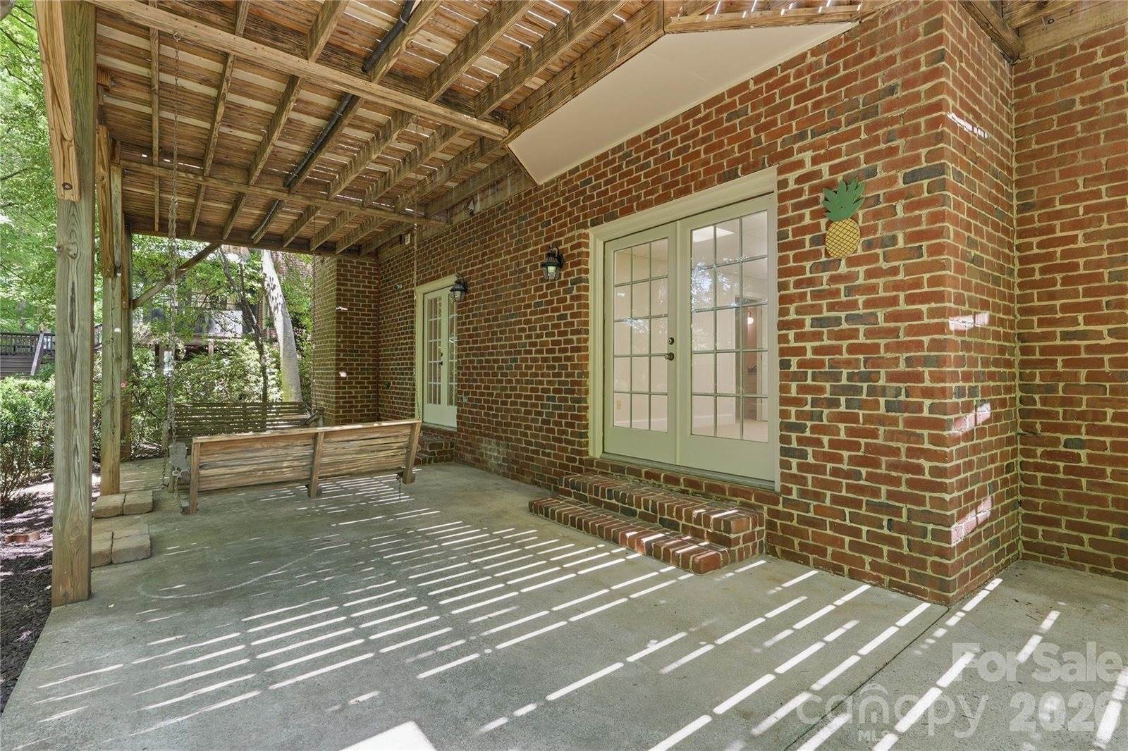 10205 Balmoral Circle, Charlotte, NC 28210
