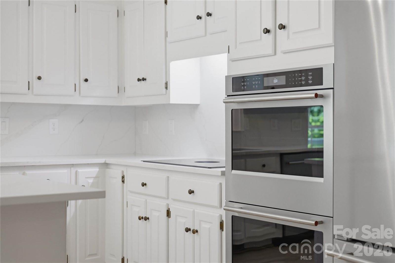 10205 Balmoral Circle, Charlotte, NC 28210