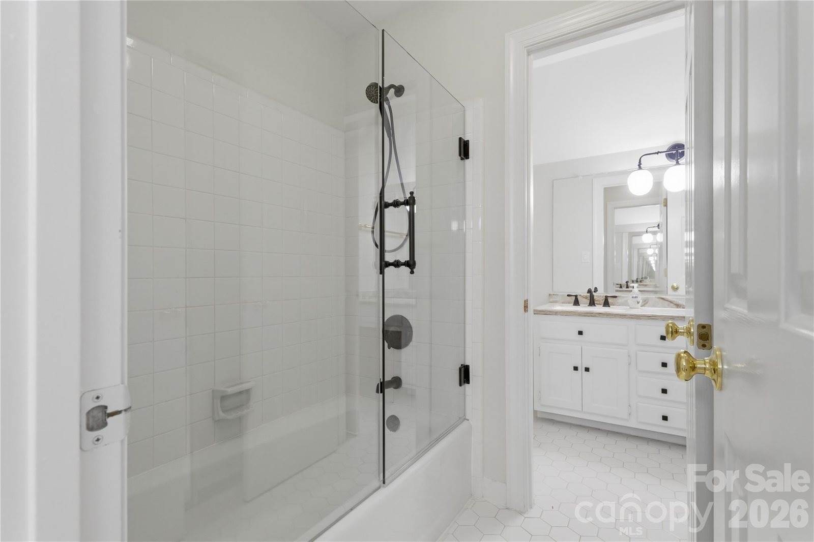 10205 Balmoral Circle, Charlotte, NC 28210