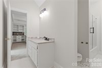 10205 Balmoral Circle, Charlotte, NC 28210