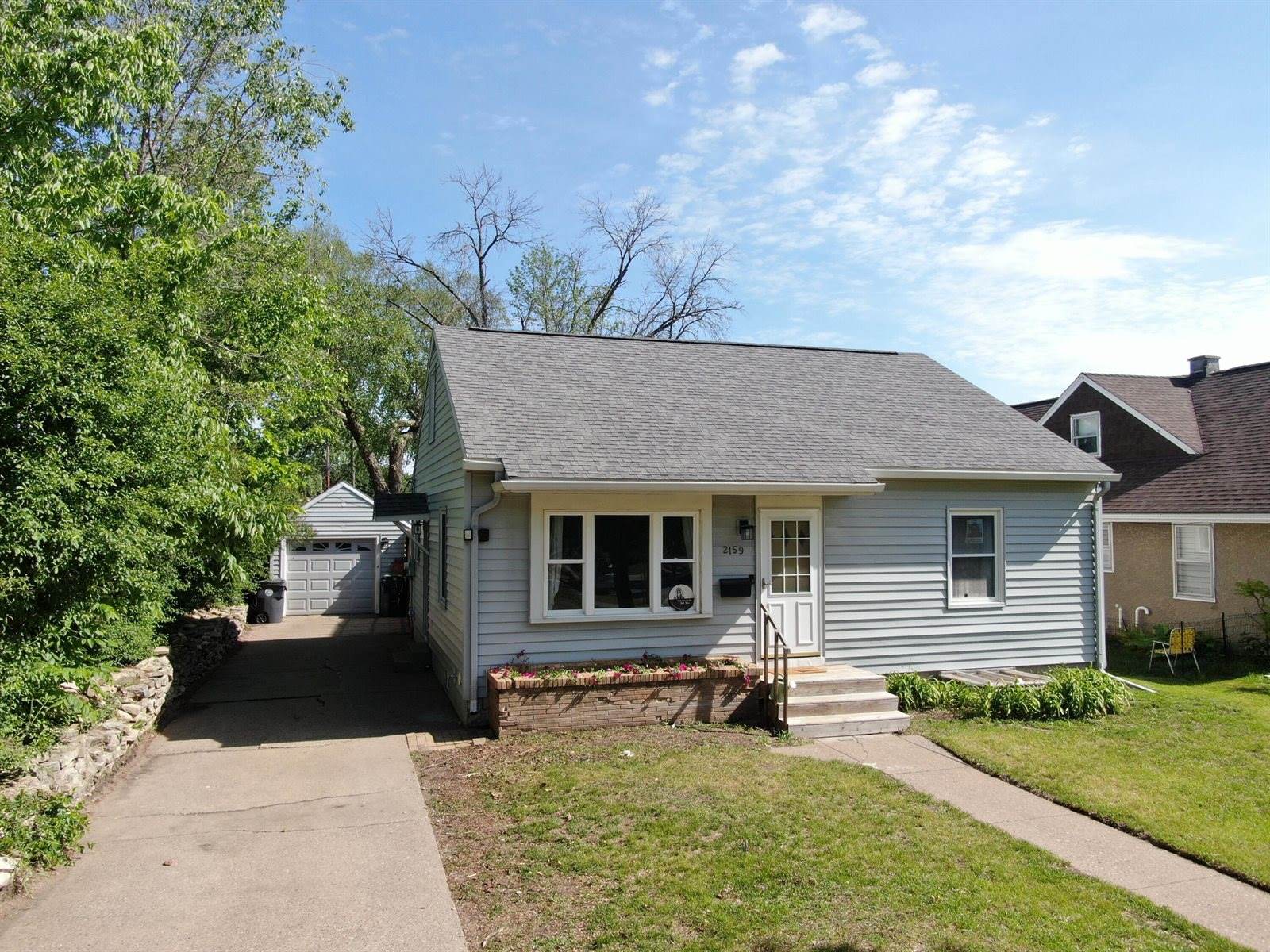 2159 Farnam St, La Crosse, WI 54601