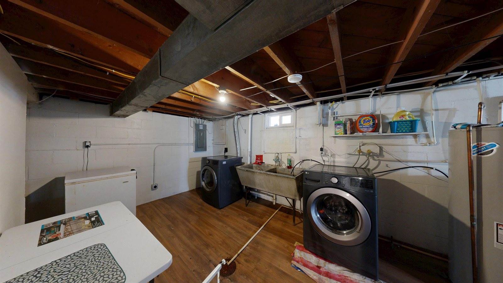 2159 Farnam St, La Crosse, WI 54601