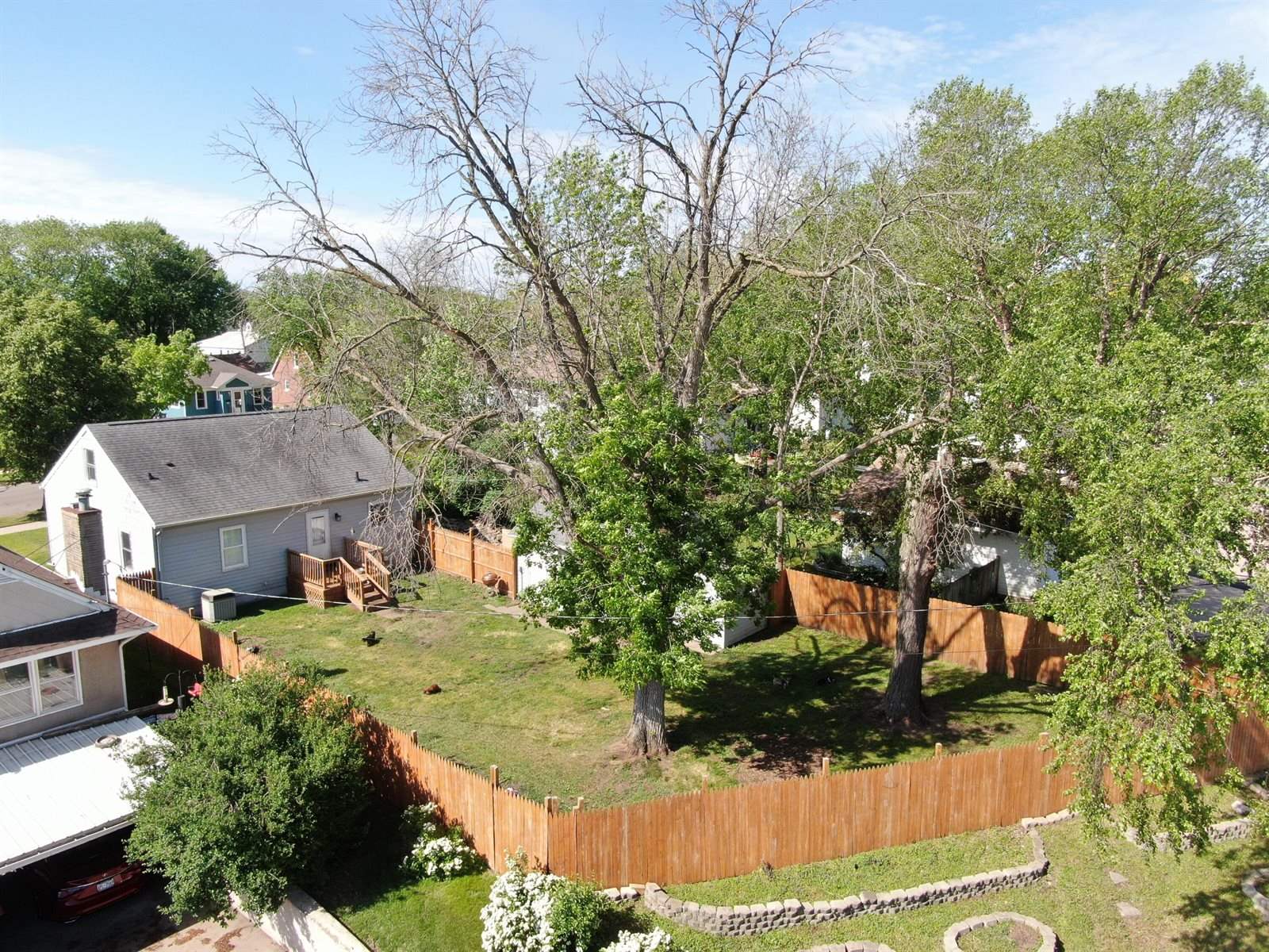 2159 Farnam St, La Crosse, WI 54601