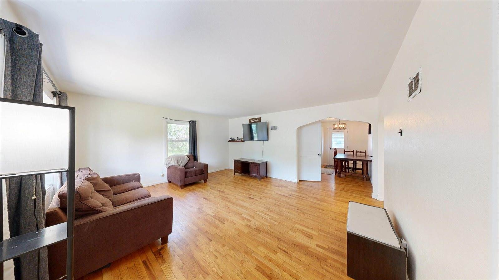 2159 Farnam St, La Crosse, WI 54601