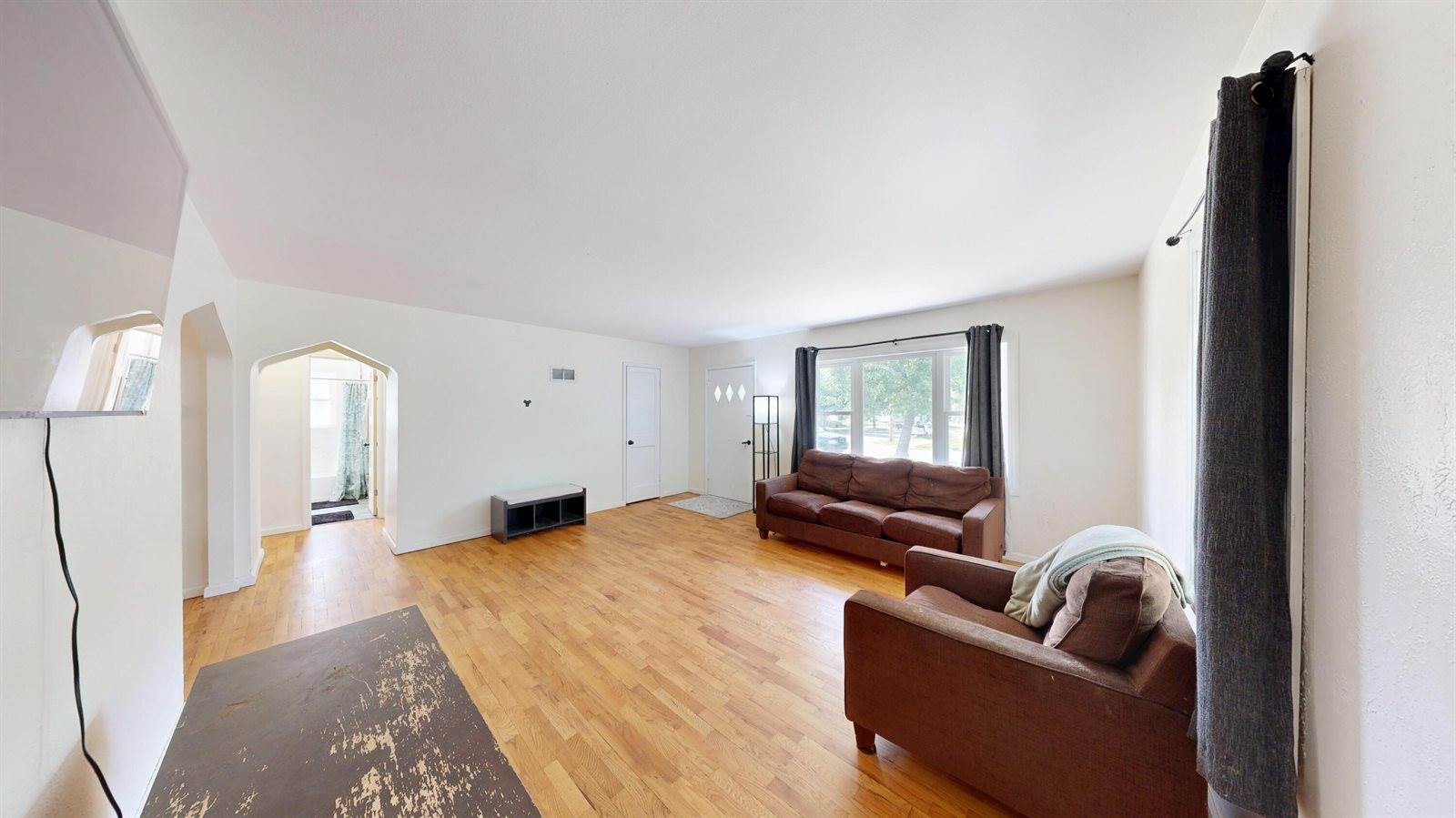 2159 Farnam St, La Crosse, WI 54601