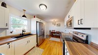 2159 Farnam St, La Crosse, WI 54601