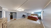 2159 Farnam St, La Crosse, WI 54601