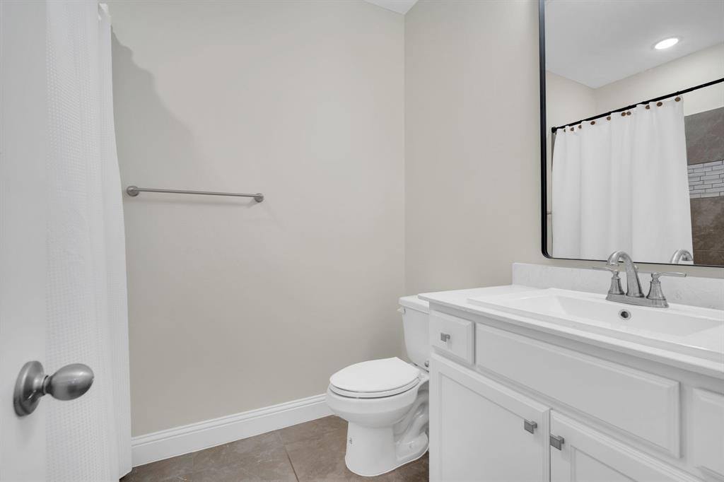 1601 Bearpath Way, Gunter, TX 75058