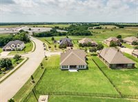 1601 Bearpath Way, Gunter, TX 75058