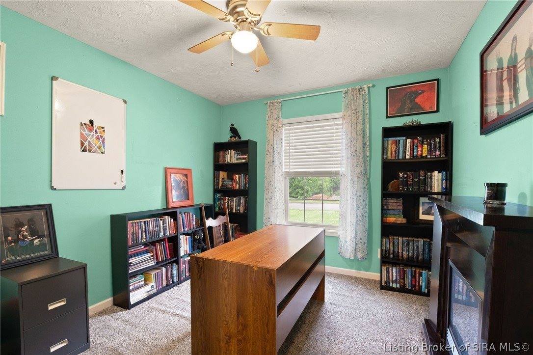 118 West Pigeon Ridge Court, Scottsburg, IN 47170