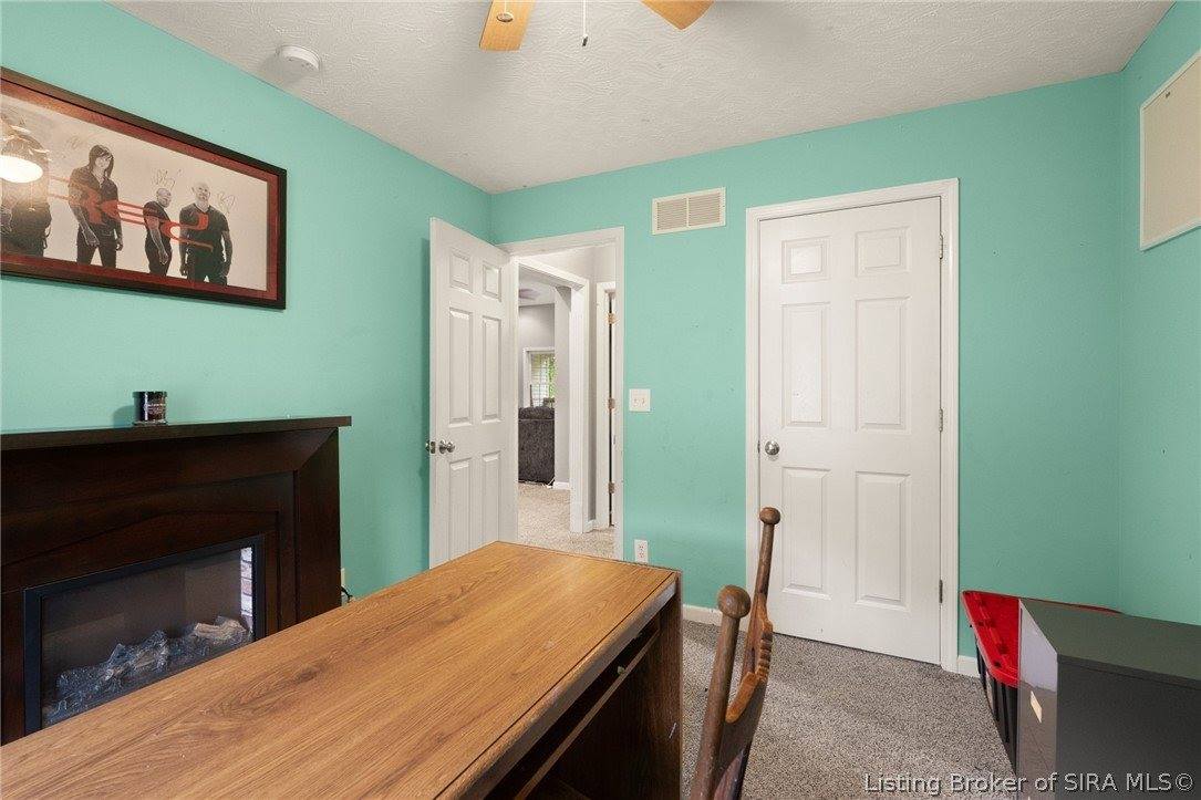 118 West Pigeon Ridge Court, Scottsburg, IN 47170