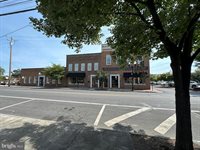 302 North Cameron Street, Winchester, VA 22601