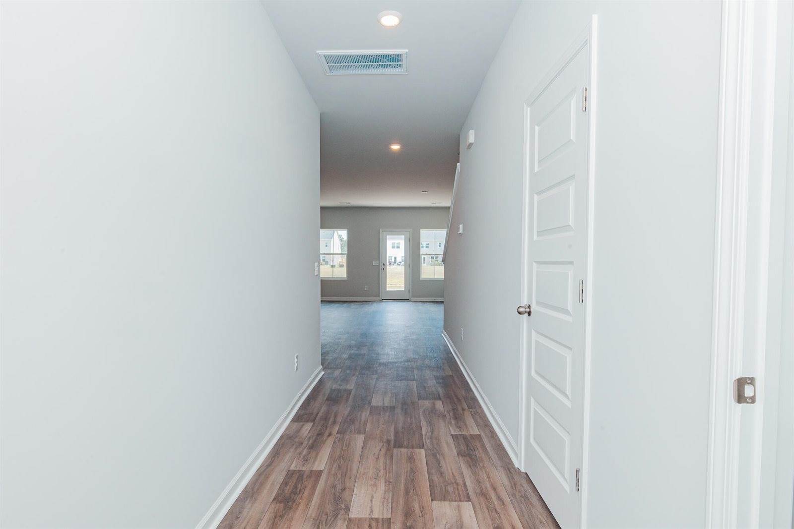 402 Tiliwa Street, Summerville, SC 29486