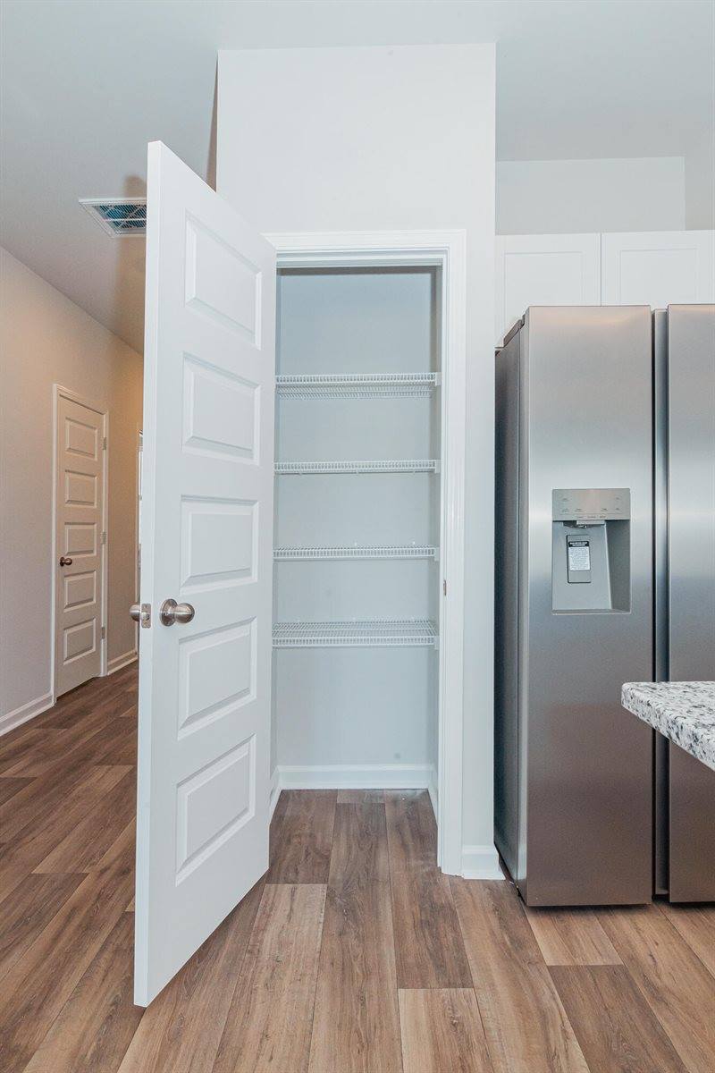 402 Tiliwa Street, Summerville, SC 29486
