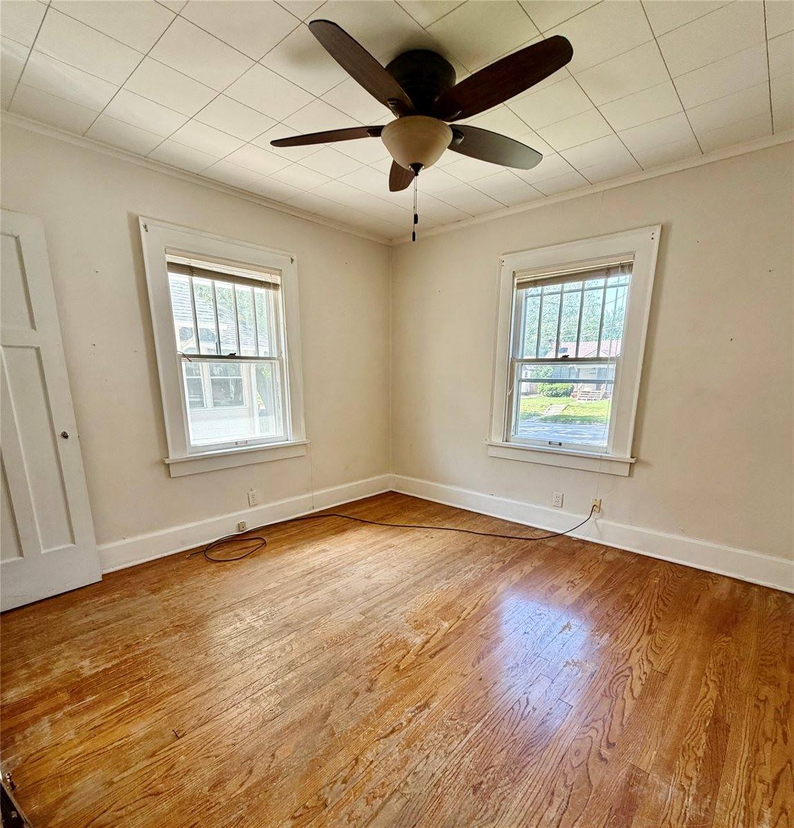 1447 Milton Avenue, Des Moines, IA 50316