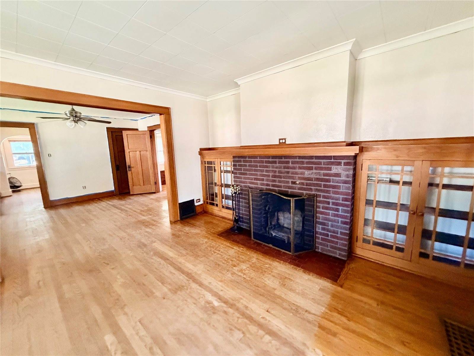 1447 Milton Avenue, Des Moines, IA 50316