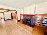 1447 Milton Avenue, Des Moines, IA 50316