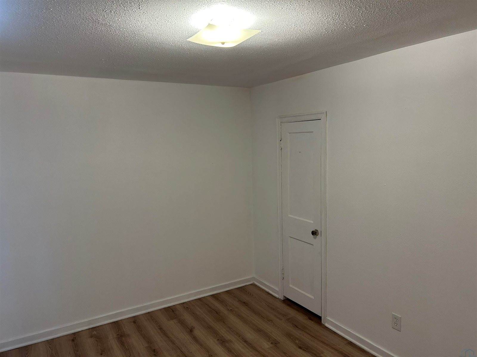 2217 Geneva, Sioux City, IA 51103